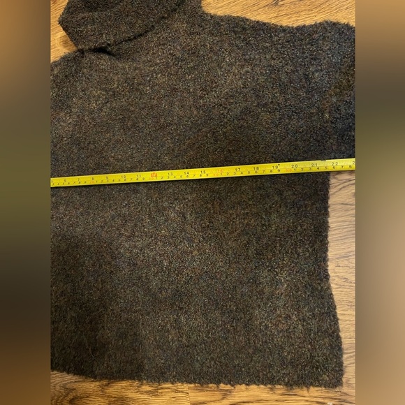 Stitches and stripes pullover turtleneck fuzzy knit wool small revolve ssense - Picture 8 of 9